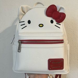 Hello Kitty Lounge fly Backpack